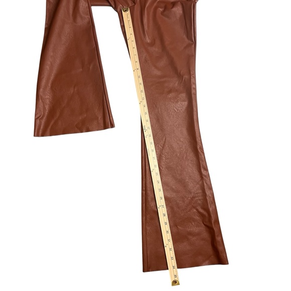 Steve Madden Citrine faux Leather flat front flare Pant Cognac Women’s Large - Picture 3 of 10